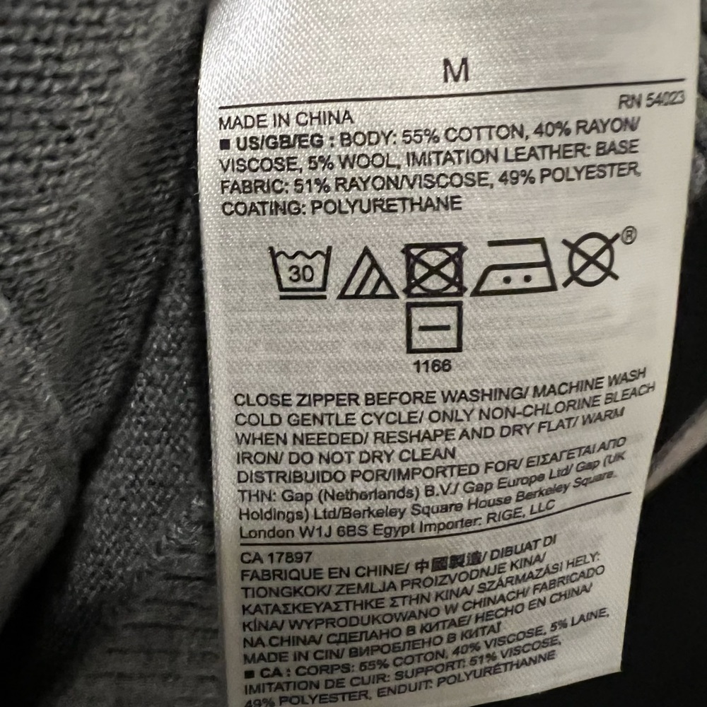 Banana Republic Oversized Cardigan - Picture 4 of 4